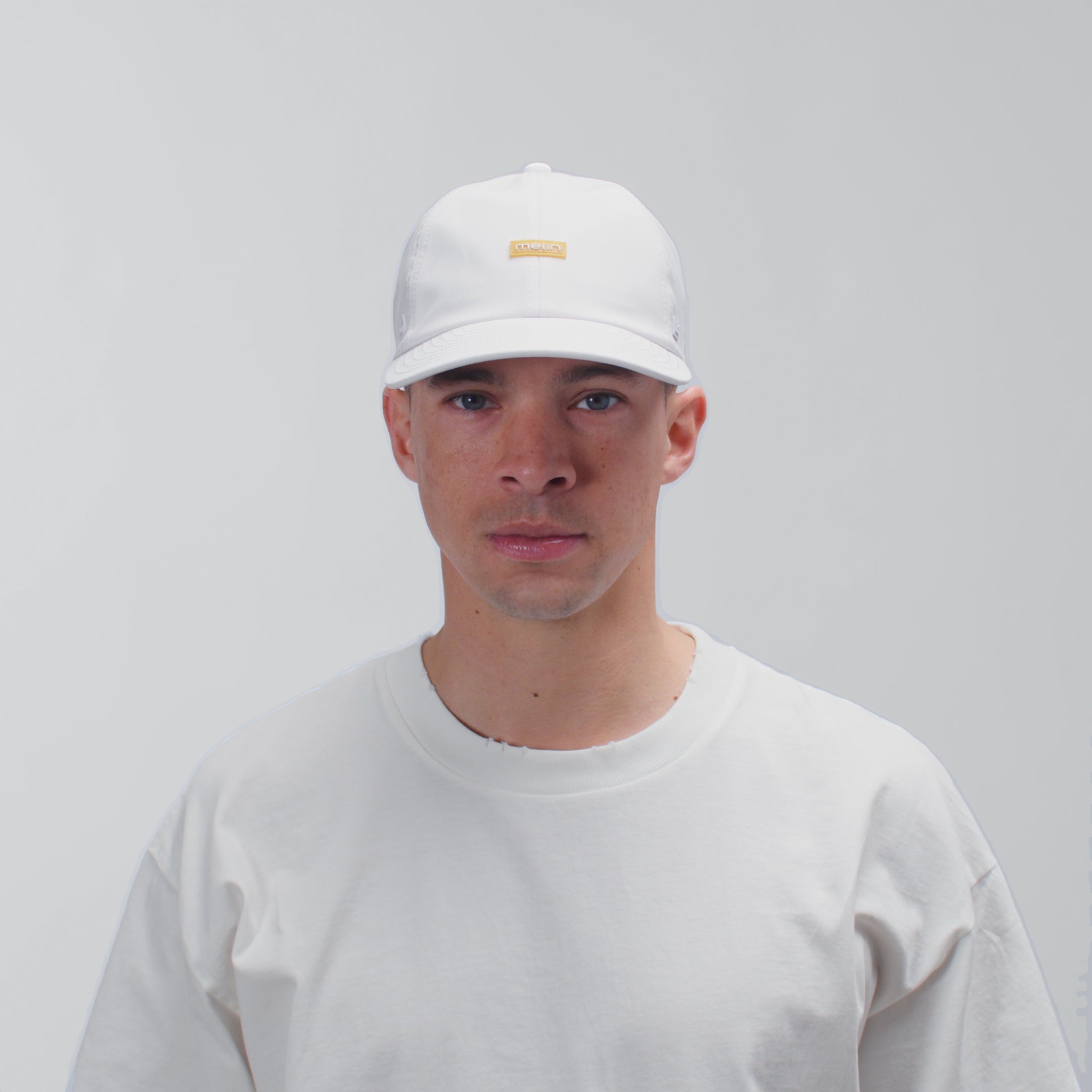 The Legend Hydro - White / Gum - Image 2